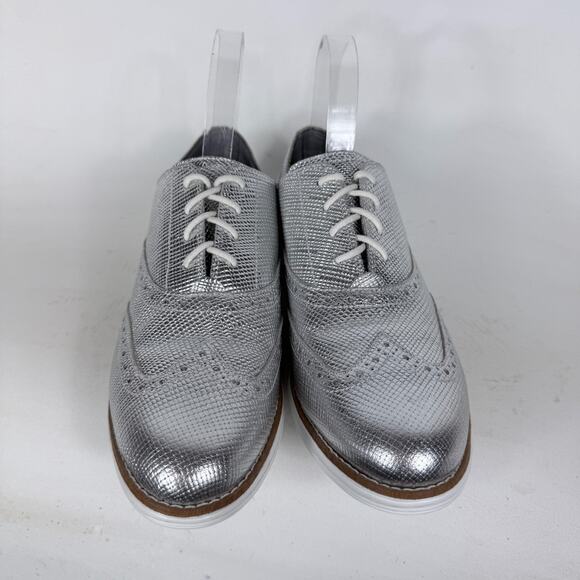 Cole Haan Grand.Os Oxford Shoes Womens 9 Metallic Silver Wingtip Lace-Up Comfort - Picture 4 of 10